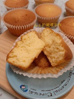 古早味小蛋糕(紙杯版) 的食譜成品照片