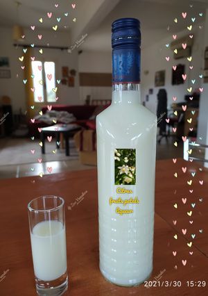Φωτογραφία της συνταγής Λικέρ από πέταλα εσπεριδοειδών (άσπρο)