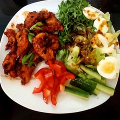 A picture of My Kimchi & Black Garlic Chicken.