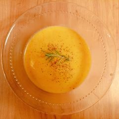 A picture of Carrot soup 🍲 🥕.