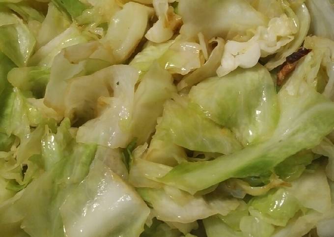 Easiest Way to Make Quick Escalated Cabbage