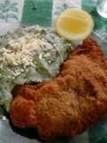 Milanesas de nalga con puré de papas con espinacas