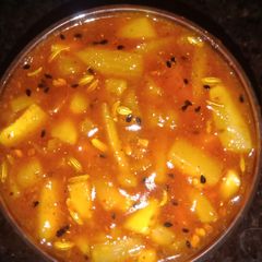 A picture of Launji.