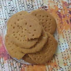 A picture of Wheat Crisps.