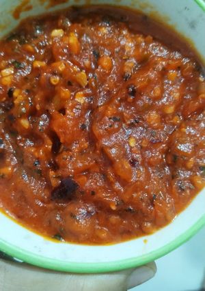 A picture of Pizza sauce.