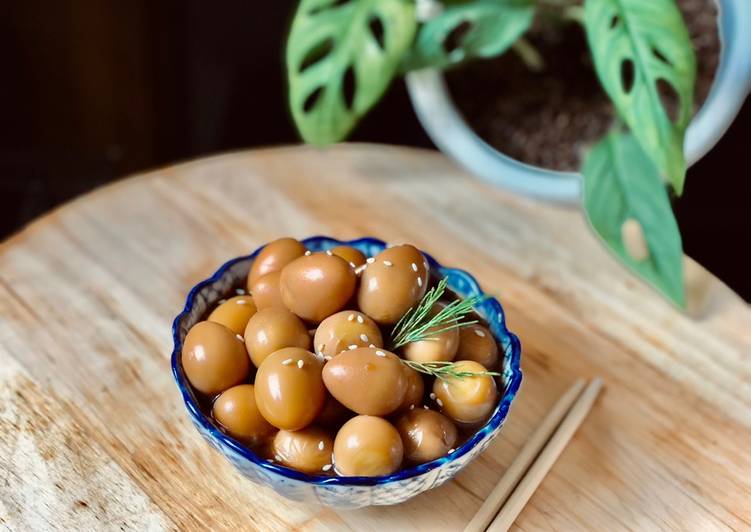 Telur Puyuh Ko Moon Yeong (Maechurial jangjorim)