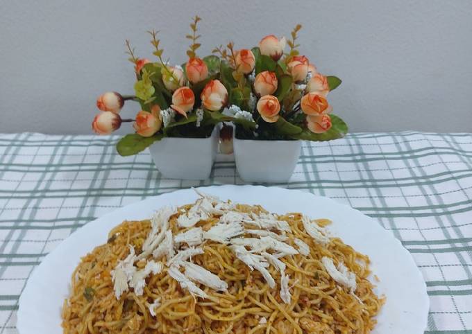 Schezwan fried rice noodles