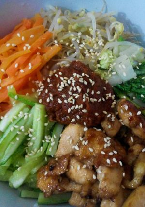 Foto resep Bibimbap versi Indonesia (bumbu tauco merah)