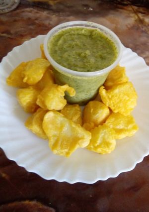 A picture of Viazi karai with mango chutney #theme challenge#.
