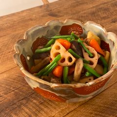 Iridori - braised chicken and vegetable - Japanese A picture of Iridori - braised chicken and vegetable - Japanese.
