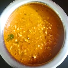A picture of Chawli Curry.