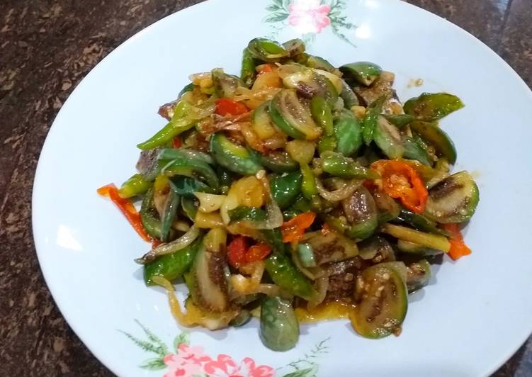 Oseng Ikan Peda + Terong Bulat