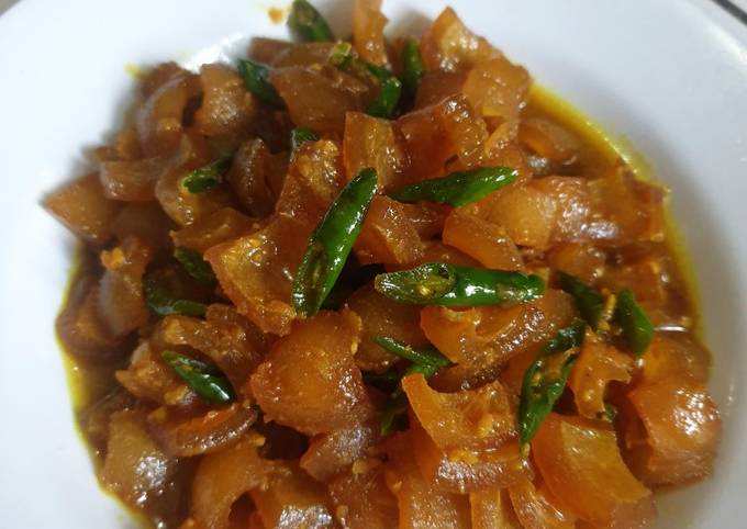 Yuk intip, Resep bikin Oseng kikil cabe ijo  lezat