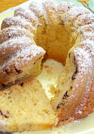 Kuglóf  tejszínhabbal recept fotója
