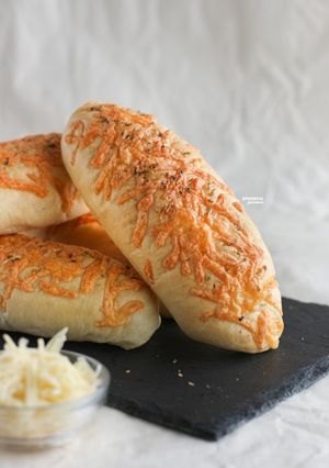 A picture of Cheesy Bread [with Homemade Pizza Dough].