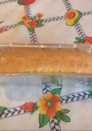 Una foto de Budín de naranja 🍊🍊