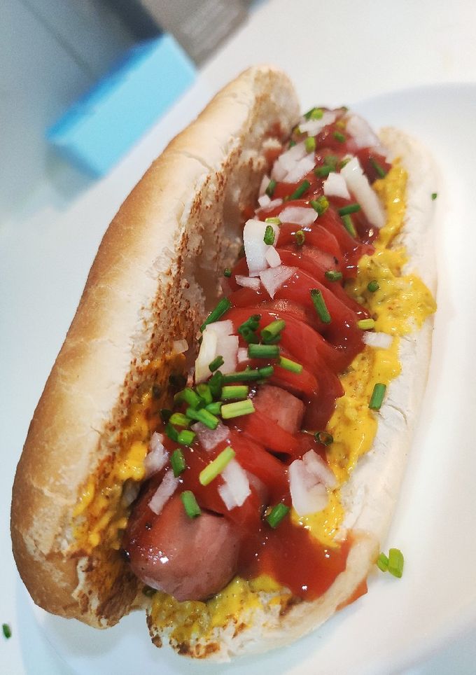 Una foto de Hot dogs estilo clásico