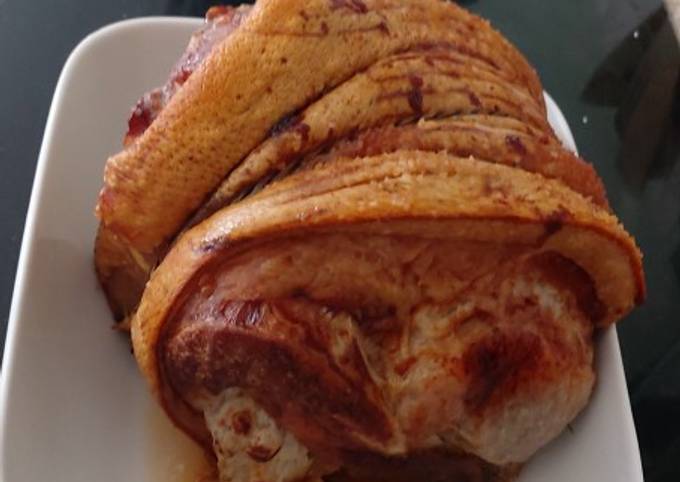 My Roast Shoulder of Pork with the lovely Crackling 😋