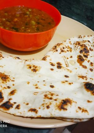 A picture of Chicken Mince with Garlic Tawa Nan.