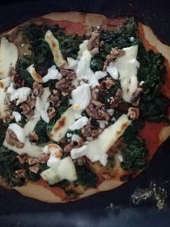 Una foto de Pizza de espinacas