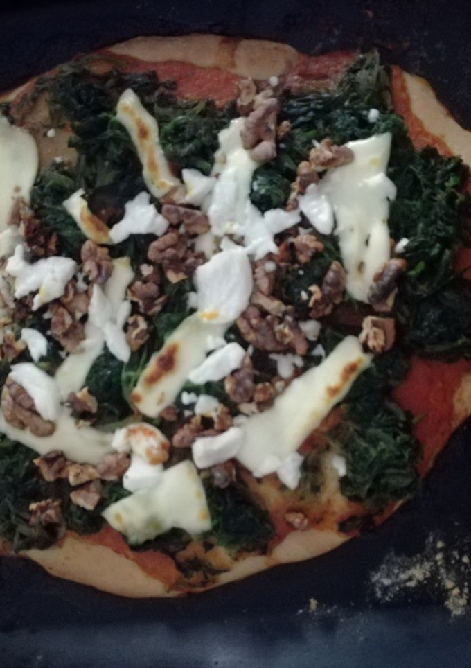 Una foto de Pizza de espinacas