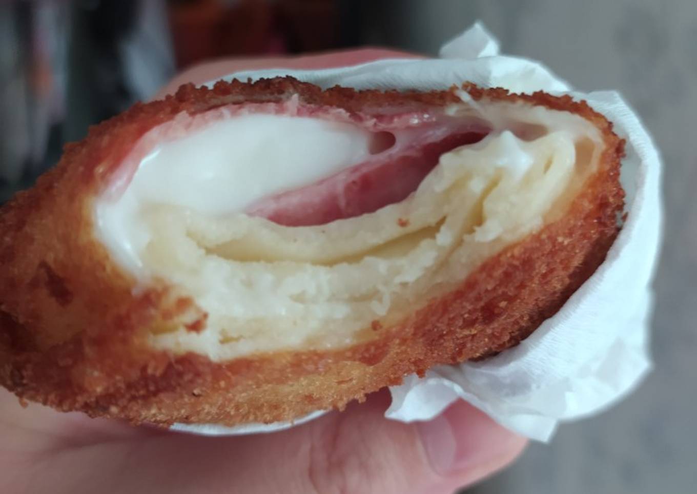 Risoles ham mayo