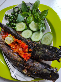 Foto resep Lele goreng sambal pecak