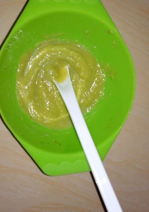 Foto resep Pure alpukat susu mpasi 6M