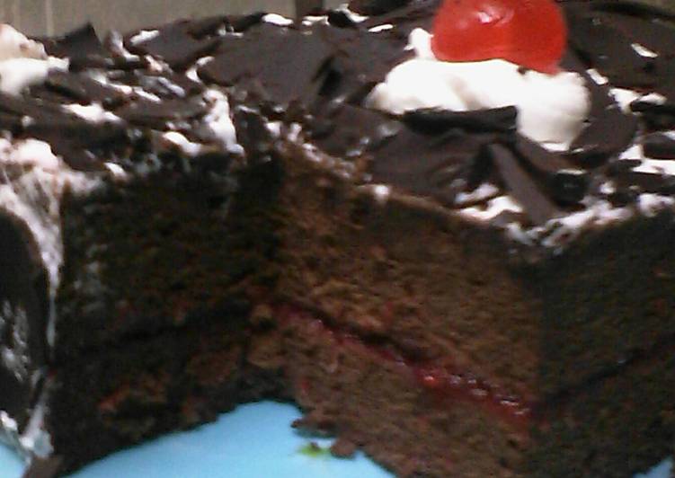  Resep  Black  Forest  Kukus  ala Ikah oleh Sholikhah Ikah 