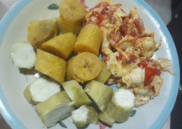 Plantain and sweet potatoes with egg sauce