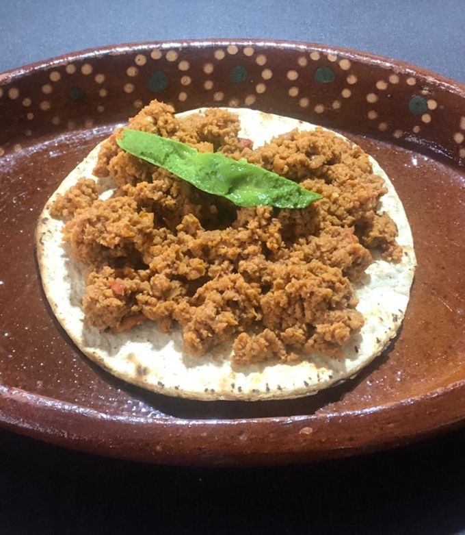 Una foto de Tostadas de minilla (sardina con huevo)