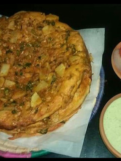 A picture of Besan Waly Naan 😋😋😋.