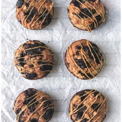 A picture of Banana and Oats muffin.