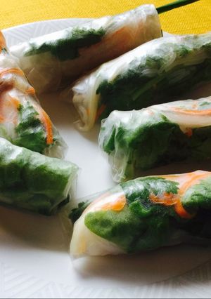 Hình của món Gỏi cuốn xa nhà.