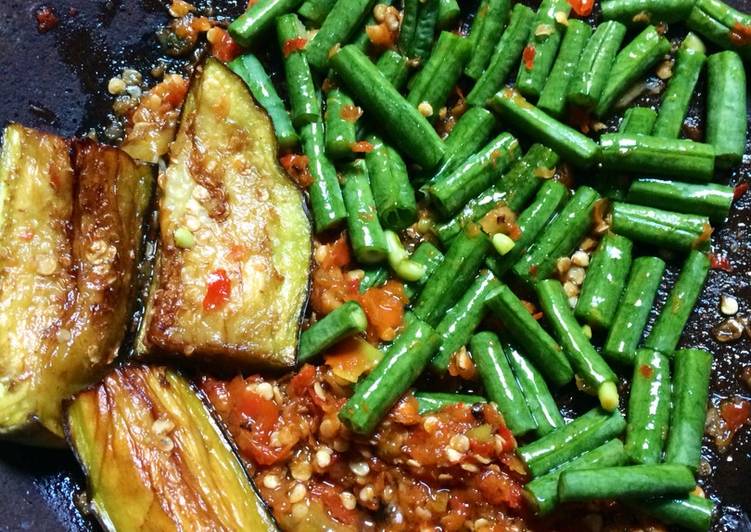 Bagaimana Menyiapkan Sambal Korek Bawang yang Bikin Ngiler