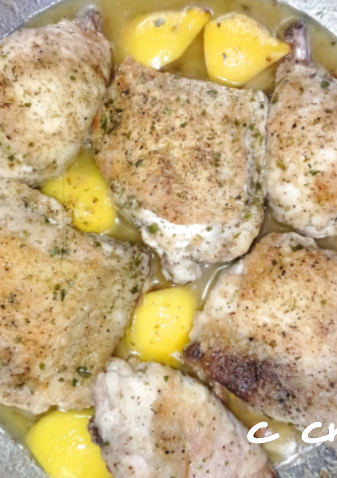 Una foto de Pollo con limón