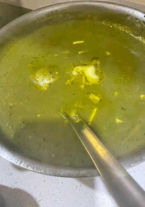 A picture of Palak paneer.