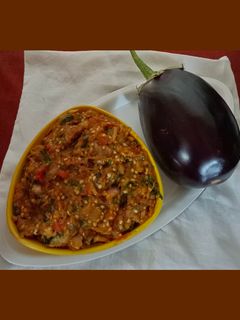 वांग्याचे भरीत (Vangyache bharit recipe in marathi) रेसिपी चे मुख्य फोटो