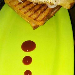 A picture of Healthy Paneer sandwich.