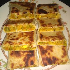 A picture of Mughlai paratha.