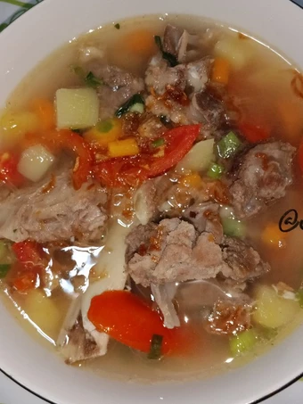 Langkah Gampang Menyiapkan Resep Sop Tulang Sapi yang  Bikin Ketagihan Anti Ribet, Lezat Sekali