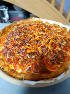 Une photo de Tarte thon tomate moutarde