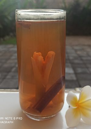 A picture of My Homemade Herbal Tea.