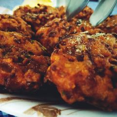 A picture of Shreded chicken pakode.