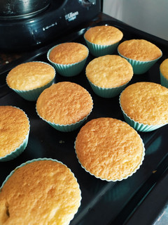 Una foto de Muffins de vainilla y dulce de leche