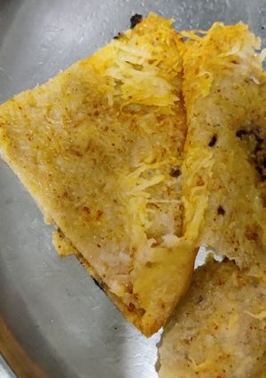 आलू कीस पराठा (aloo kess paratha recipe in Hindi) रेसिपी मुख्य फोटो