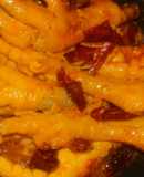 Patas de pollo agripicante