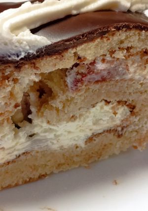 Una foto de Brazo Gitano de Avena, Nata y Fresas