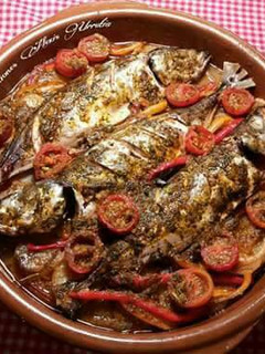 Una foto de Tajine de jureles de roca, con hortalizas y especias libanesas