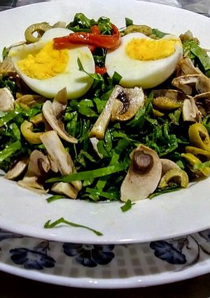 Una foto de VEGETALES al Pesto con Huevo...🥚...!